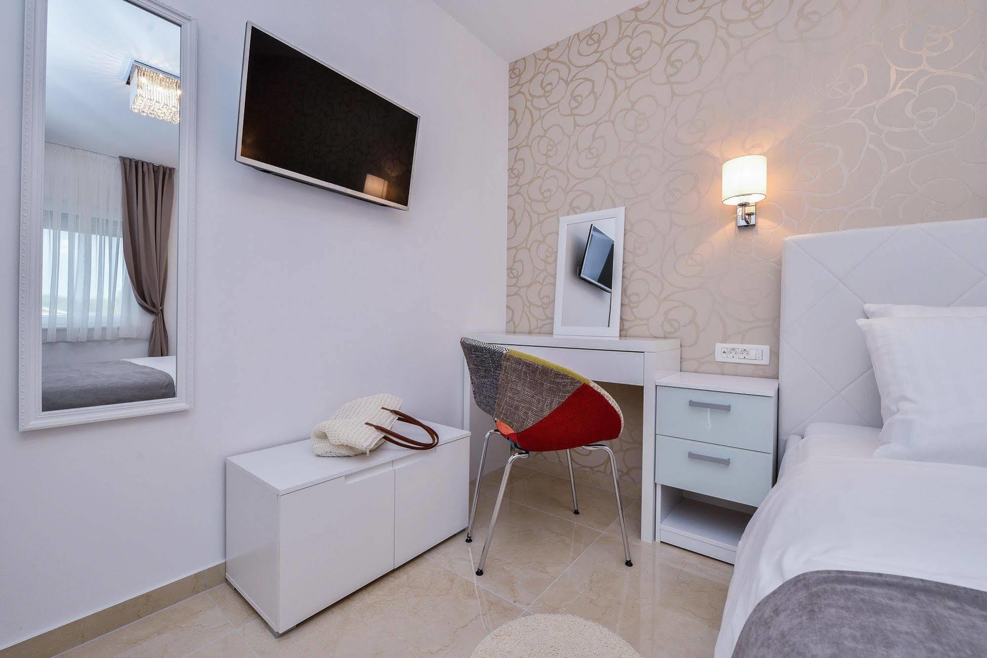 Luxury Apartment 1 Villa Arta Bibinje Buitenkant foto